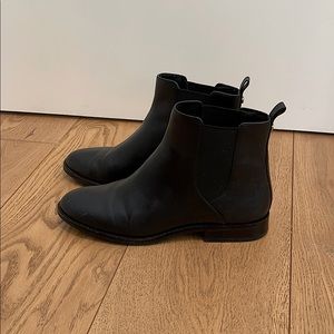 Michael Kors Black Chelsea Boots